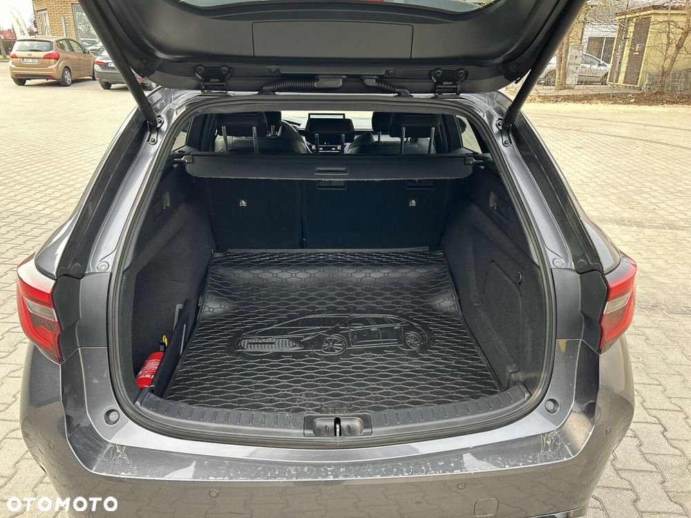 Toyota Corolla 2.0 Hybrid Style - 22