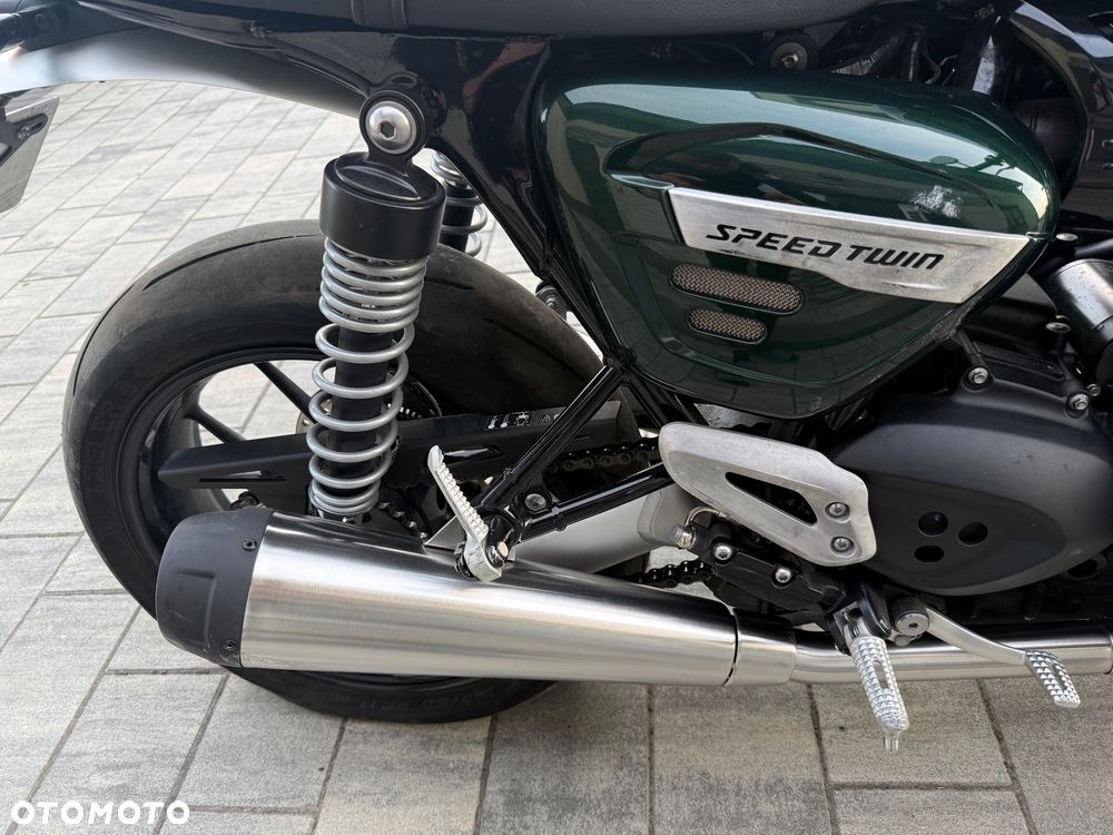 Triumph Speed Twin - 8