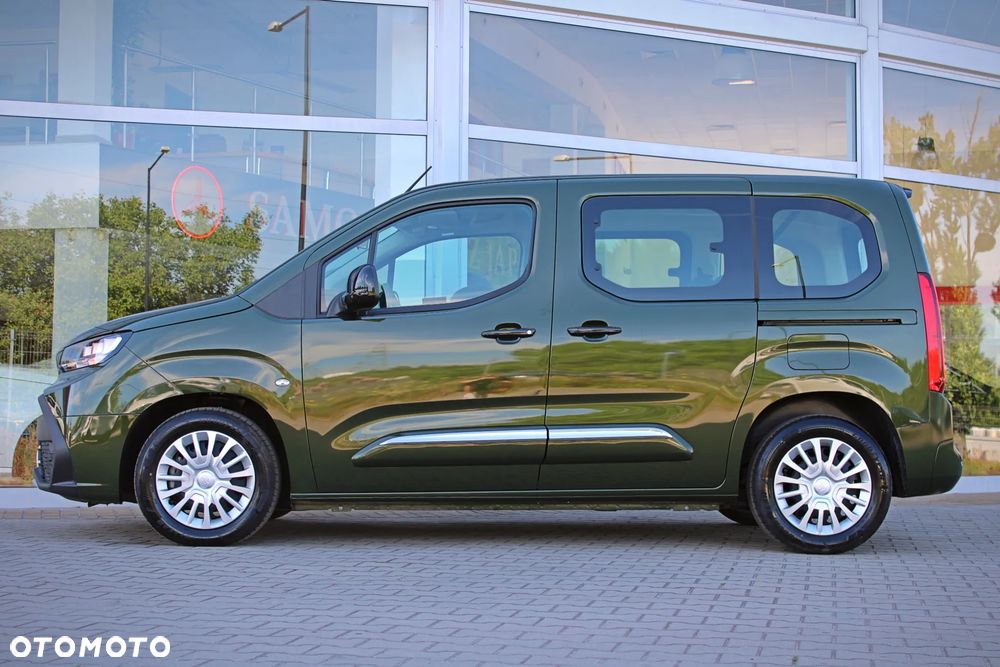 Toyota Proace City Verso 1.2 D-4T Business - 10