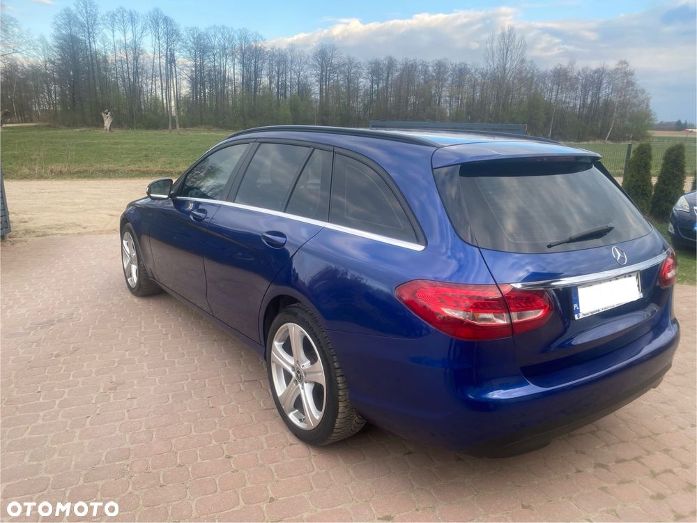 Mercedes-Benz Klasa C 180 BlueTEC 7G-TRONIC Edition 1 - 22