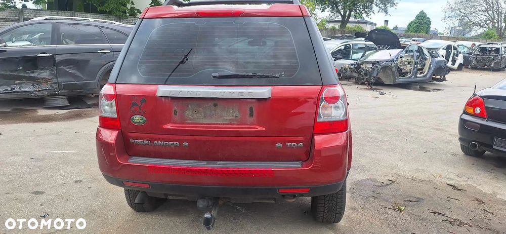Land Rover Freelander II 2,2TD4 160KM silnik - 9
