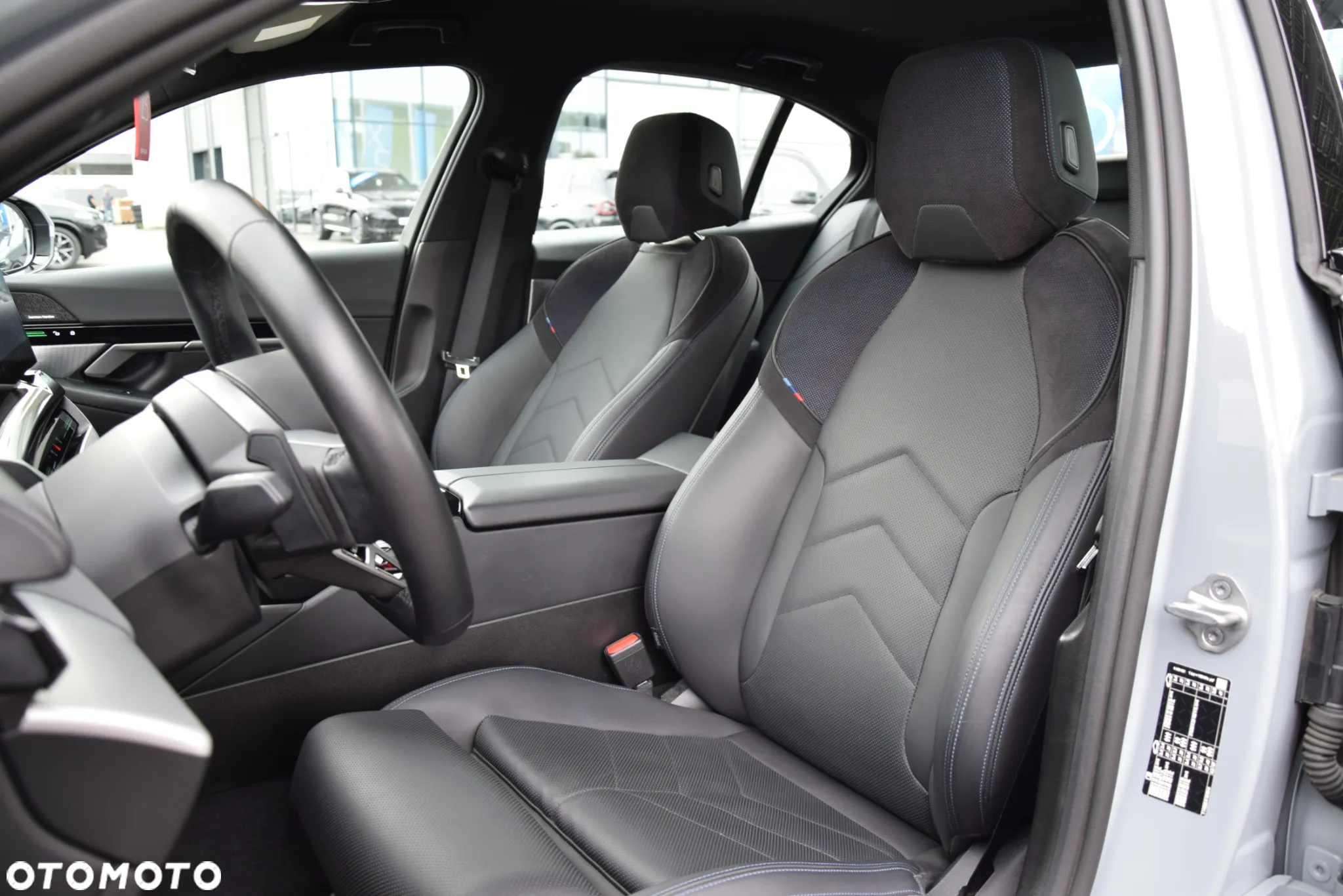 BMW Seria 5 - 23