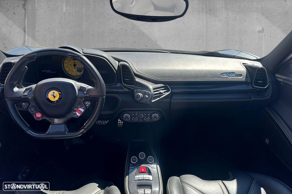 Ferrari 458 Italia Spider - 16