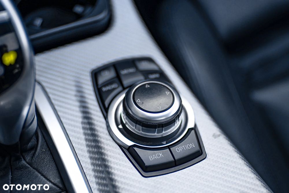BMW Seria 5 525d - 15