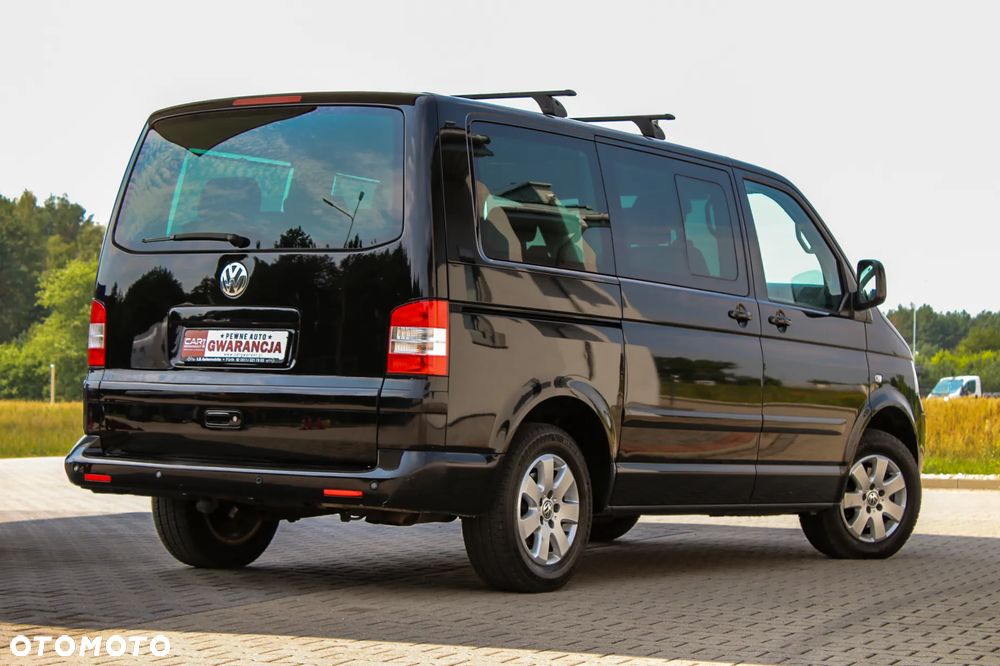 Volkswagen Multivan - 15