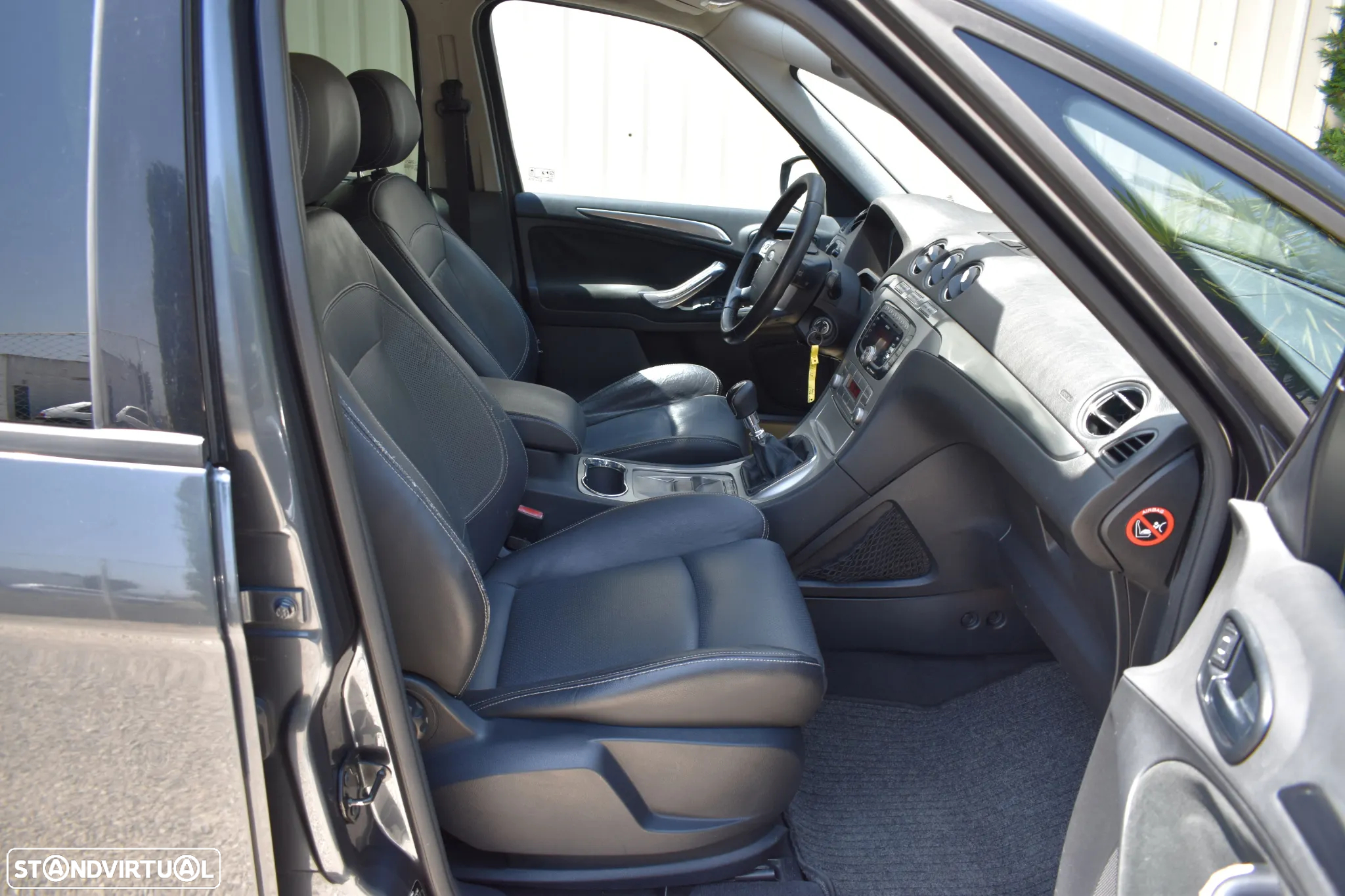 Ford S-Max 2.0 TDCi Titanium 7L - 14