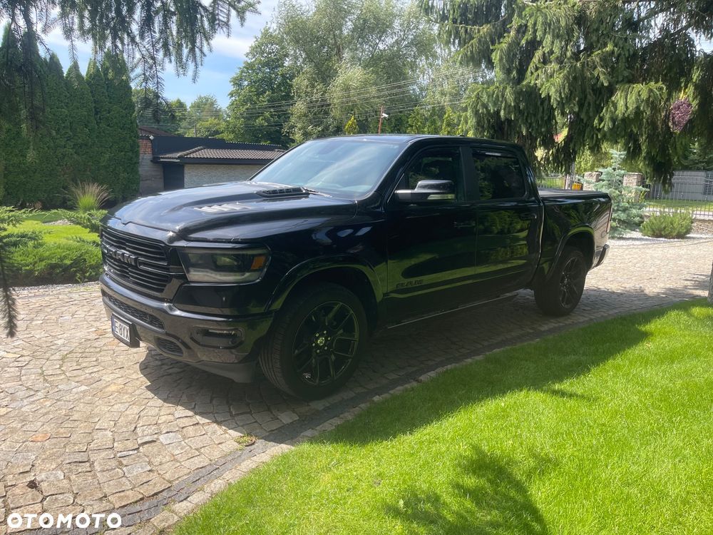 RAM 1500 5.7 Crew Cab Longbed Laramie Black - 2