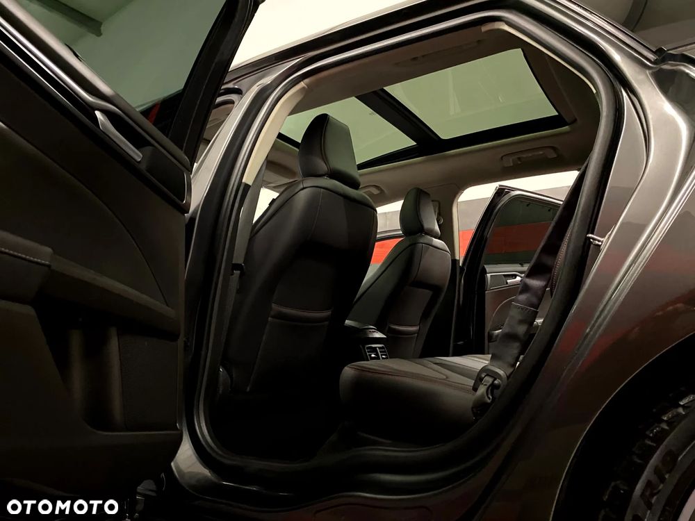 Ford Mondeo 2.0 EcoBoost ST-Line - 22