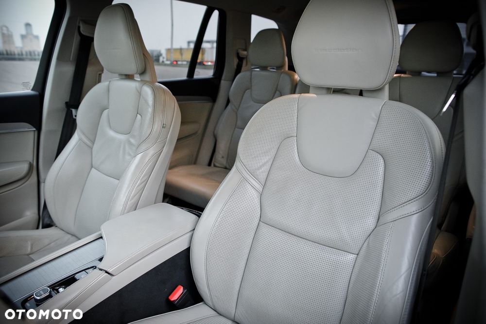 Volvo XC 90 D5 AWD Inscription 7os - 35