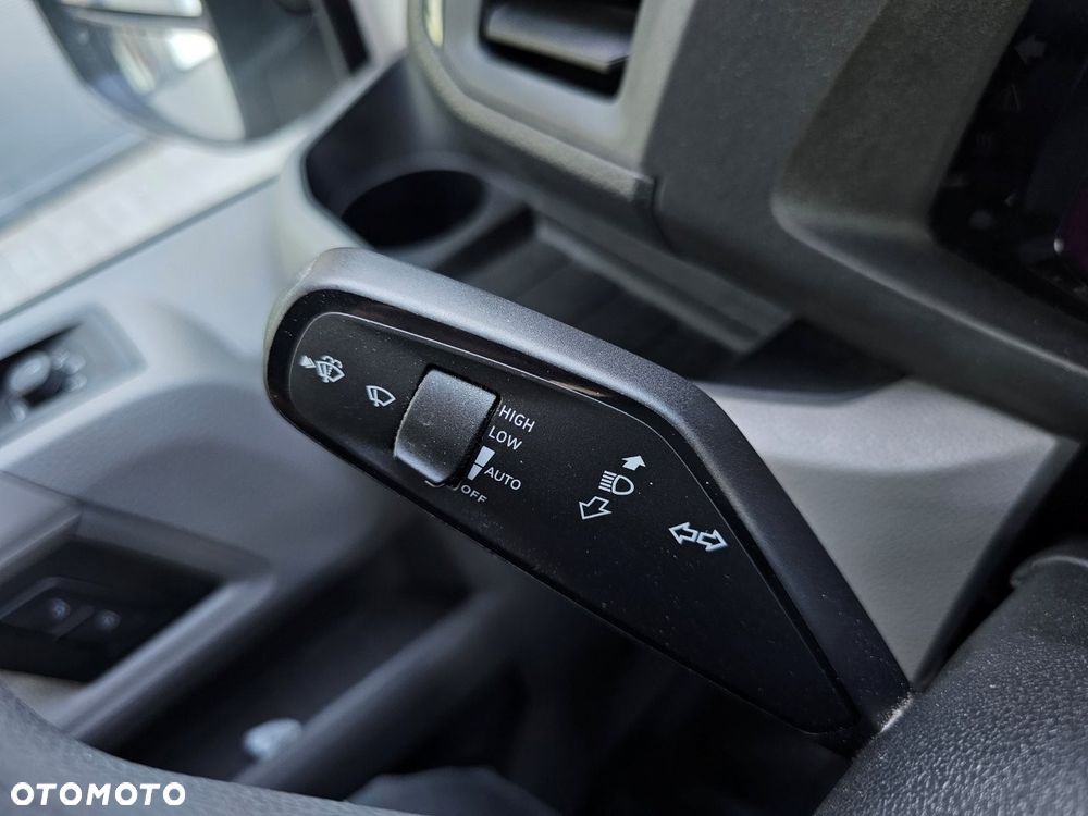 Volkswagen Crafter - 29