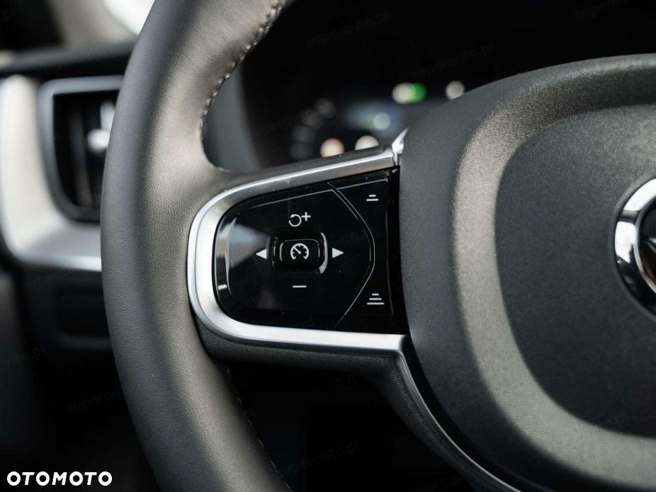 Volvo XC 60 - 10