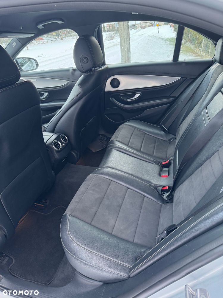 Mercedes-Benz Klasa E 220 d 9G-TRONIC AMG Line - 11