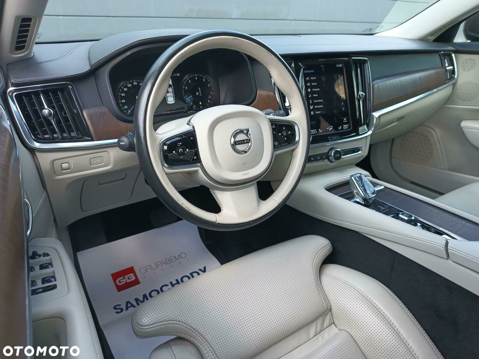 Volvo S90 - 20