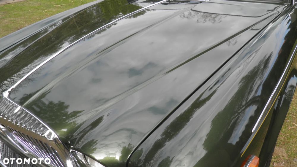 Jaguar XJ - 10