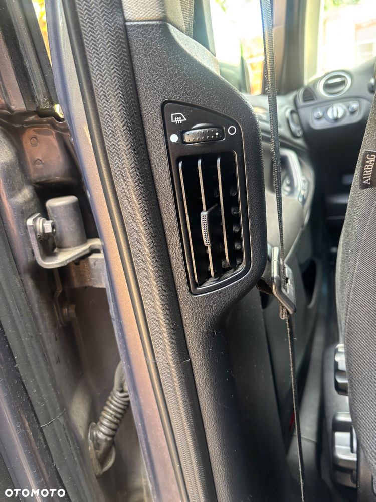 Ford Galaxy 2.0 TDCi Platinium X (Titanium) - 24