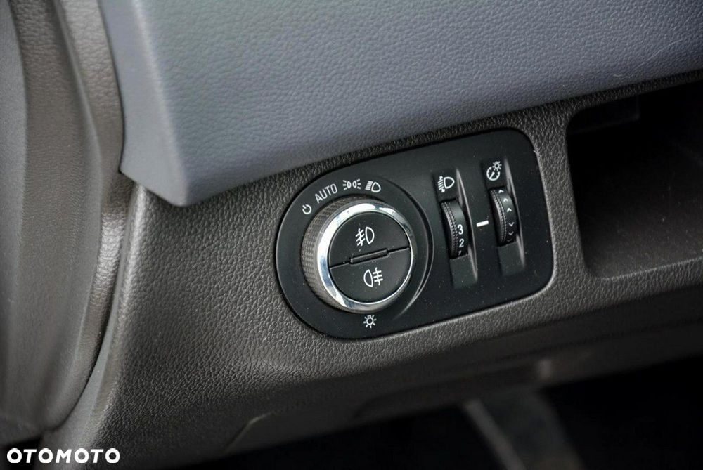 Opel Meriva 1.7 CDTI Cosmo - 33