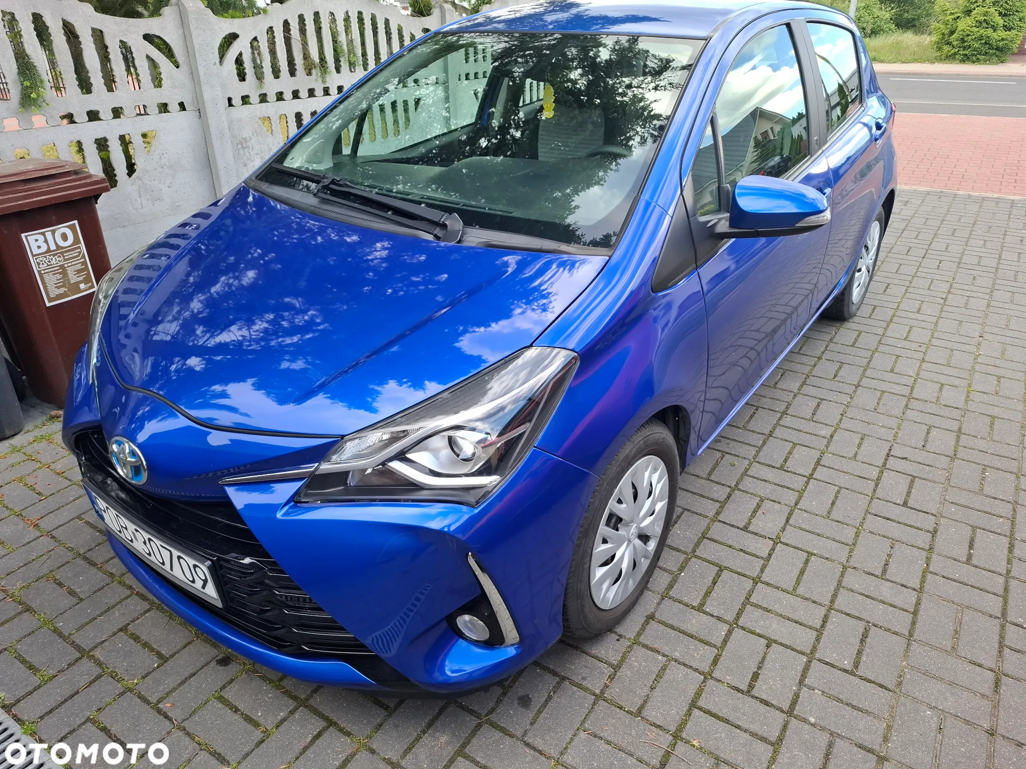 Toyota Yaris 1.5 Premium - 6
