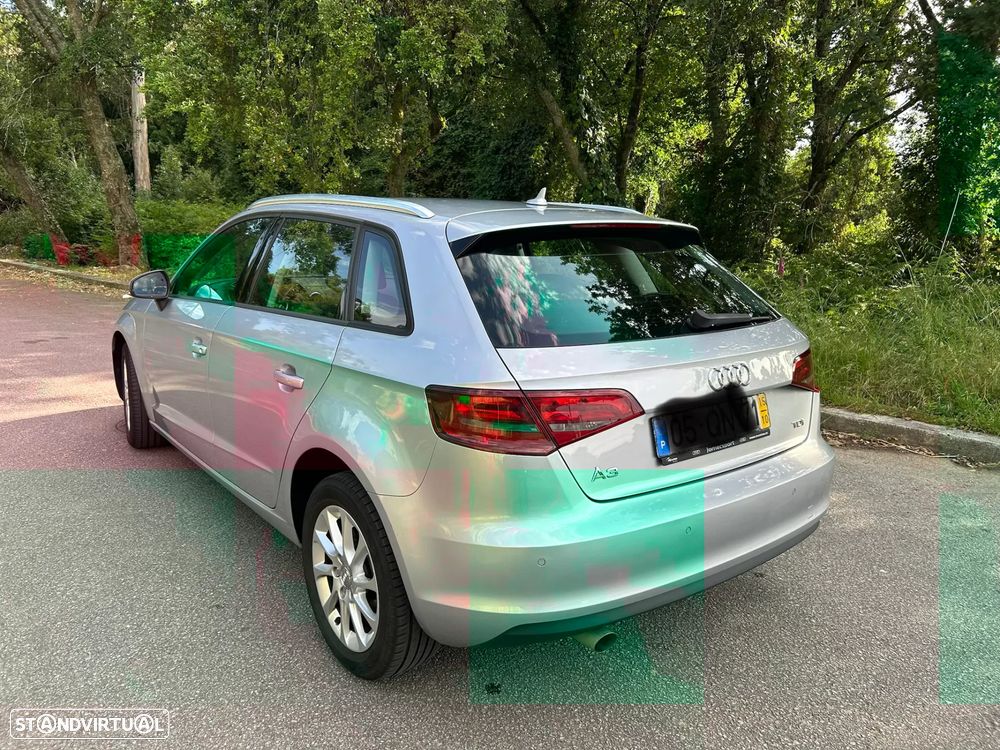 Audi A3 Sportback 1.6 TDI Attraction - 5