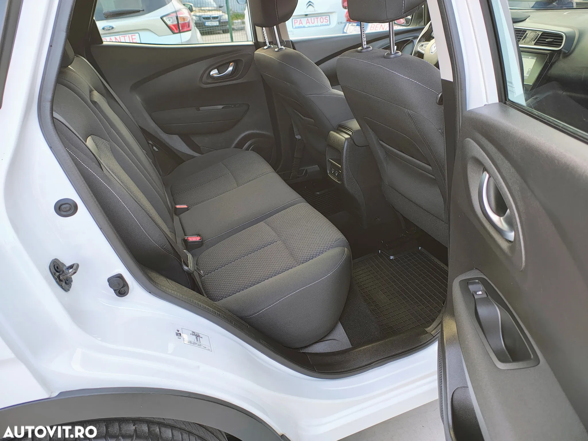 Renault Kadjar BLUE dCi 115 EDC BUSINESS EDITION - 11