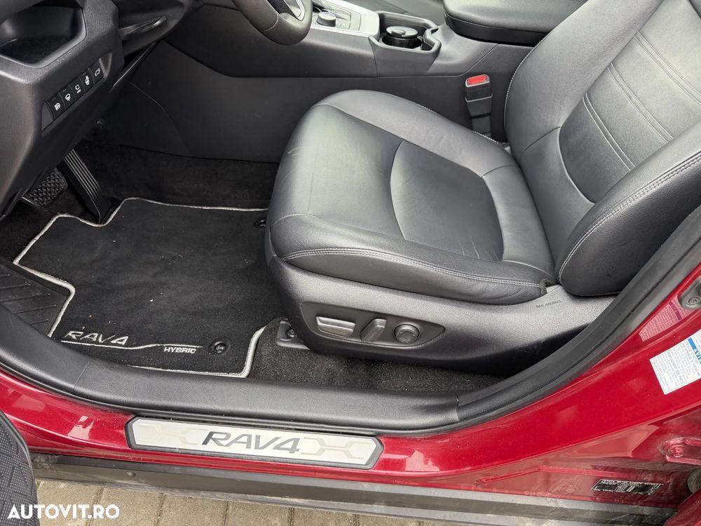 Toyota RAV4 2.5 VVT-iE 4x4 Luxury Plus - 11