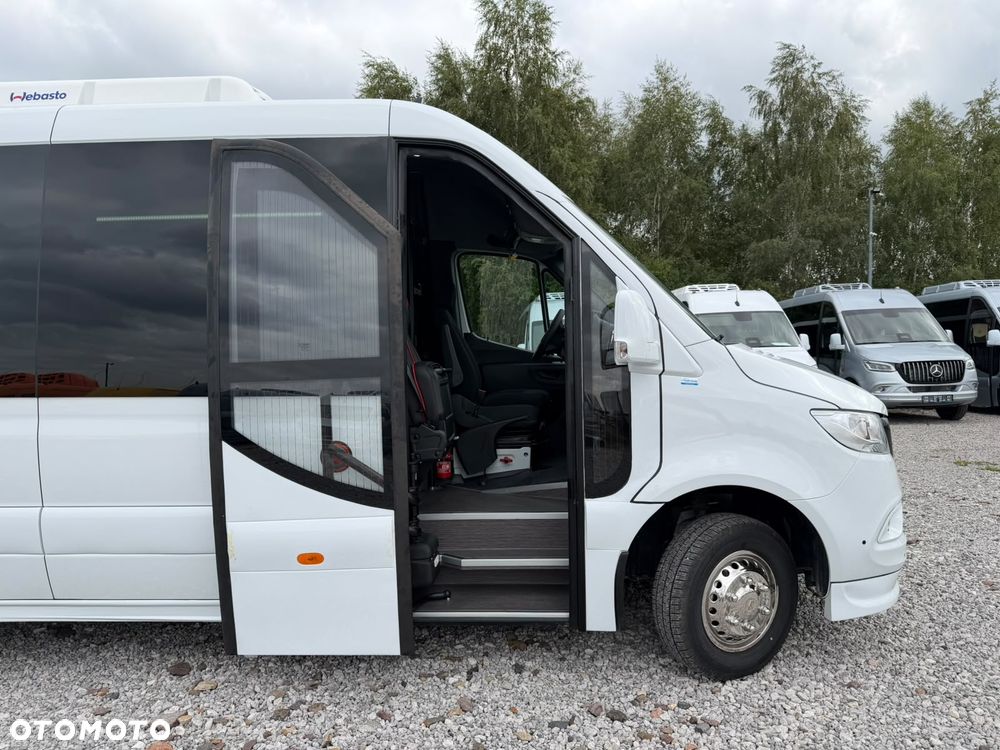 Mercedes-Benz Sprinter 519 - 15