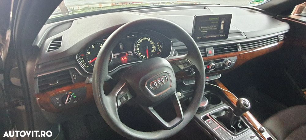 Audi A4 Limuzina - 10