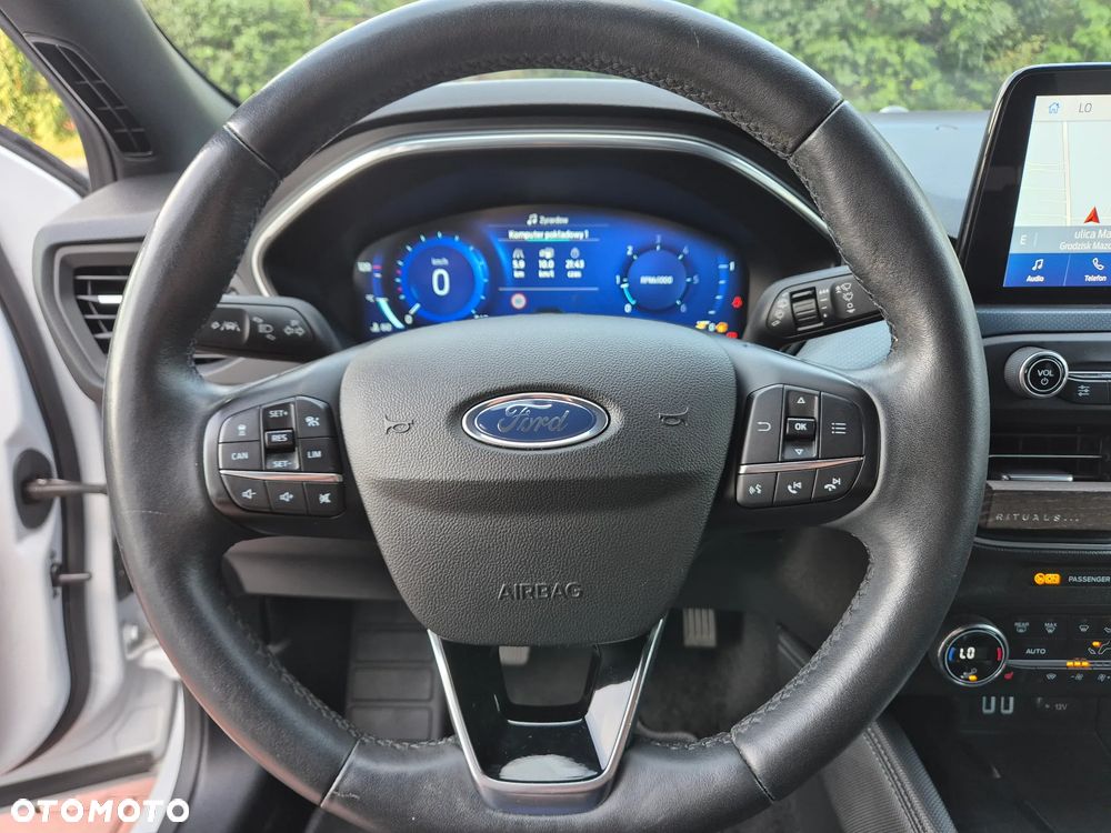 Ford Focus 1.6 TDCi Titanium - 37