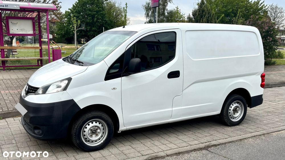 Nissan NV200 - 10
