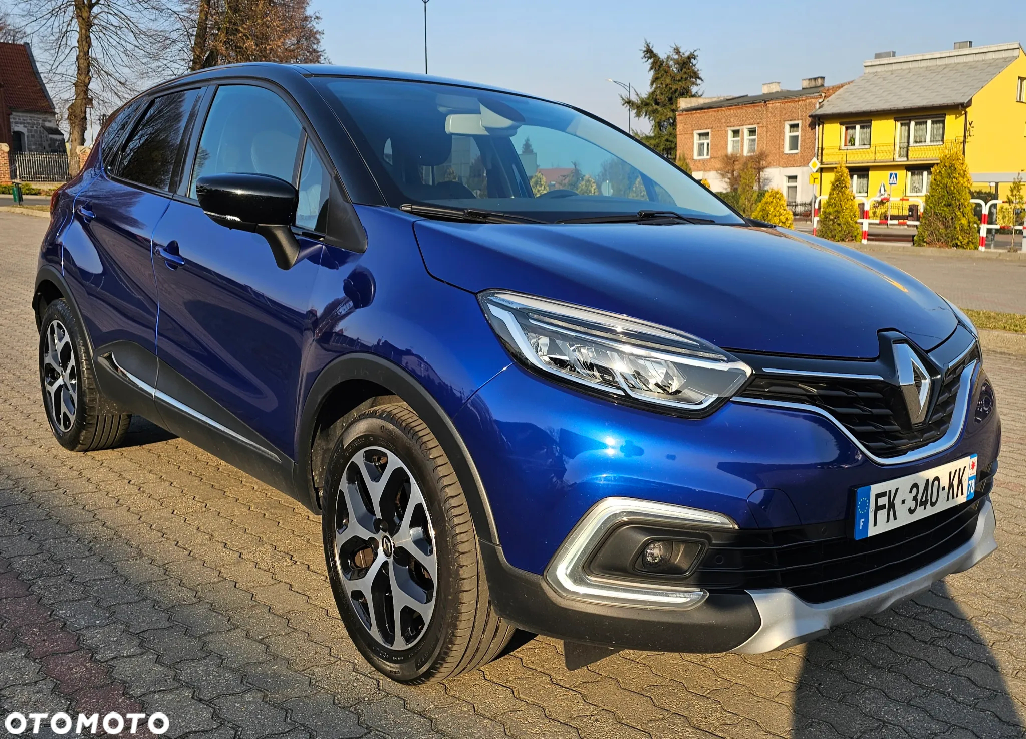 Renault Captur 1.3 Energy TCe Initiale Paris - 4