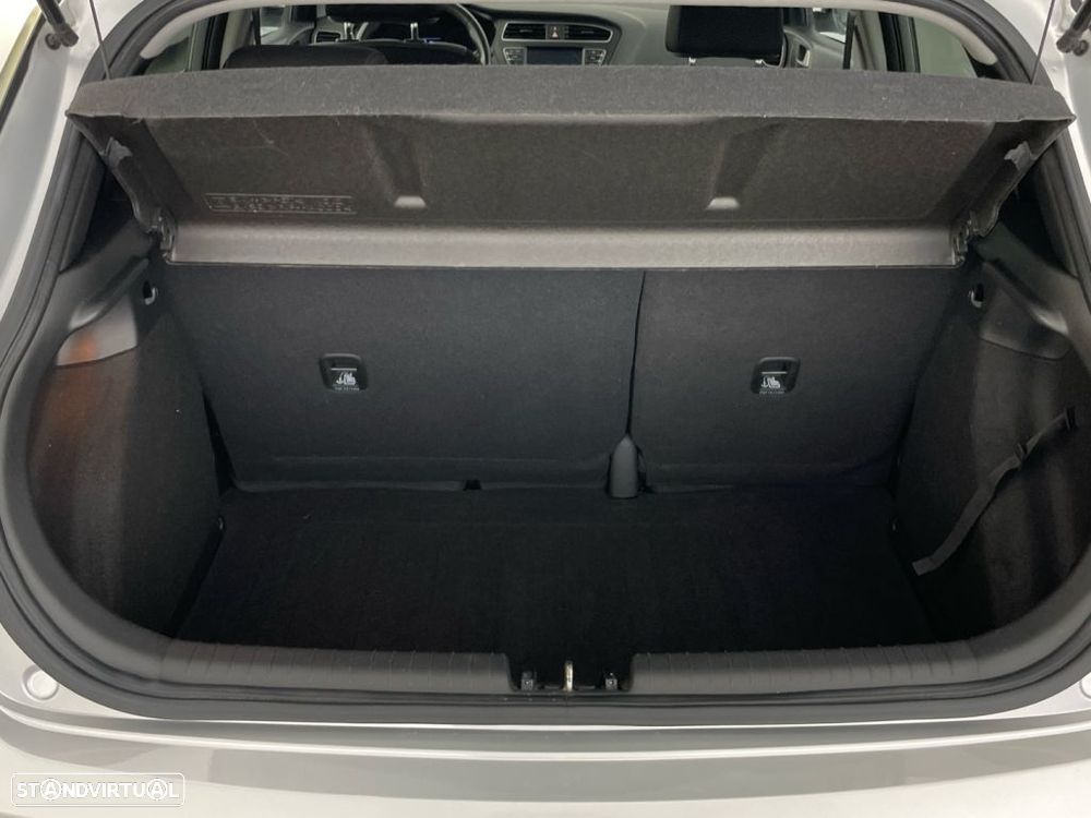 Hyundai i20 1.0 T-GDI Style DCT - 13
