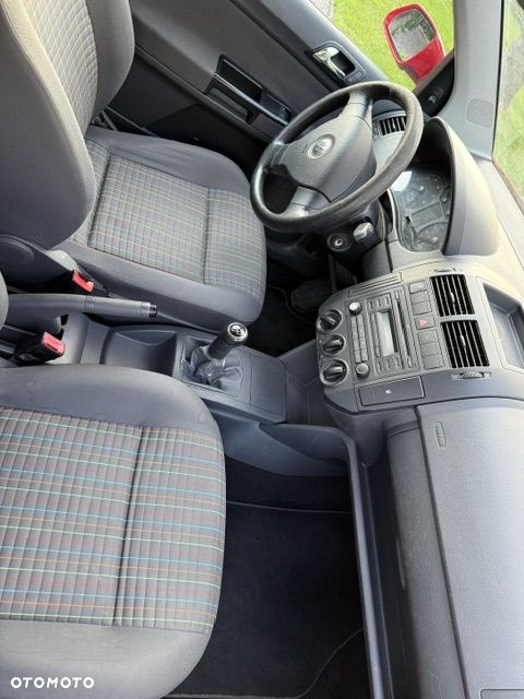 Volkswagen Polo 1.4 16V Comfortline - 5