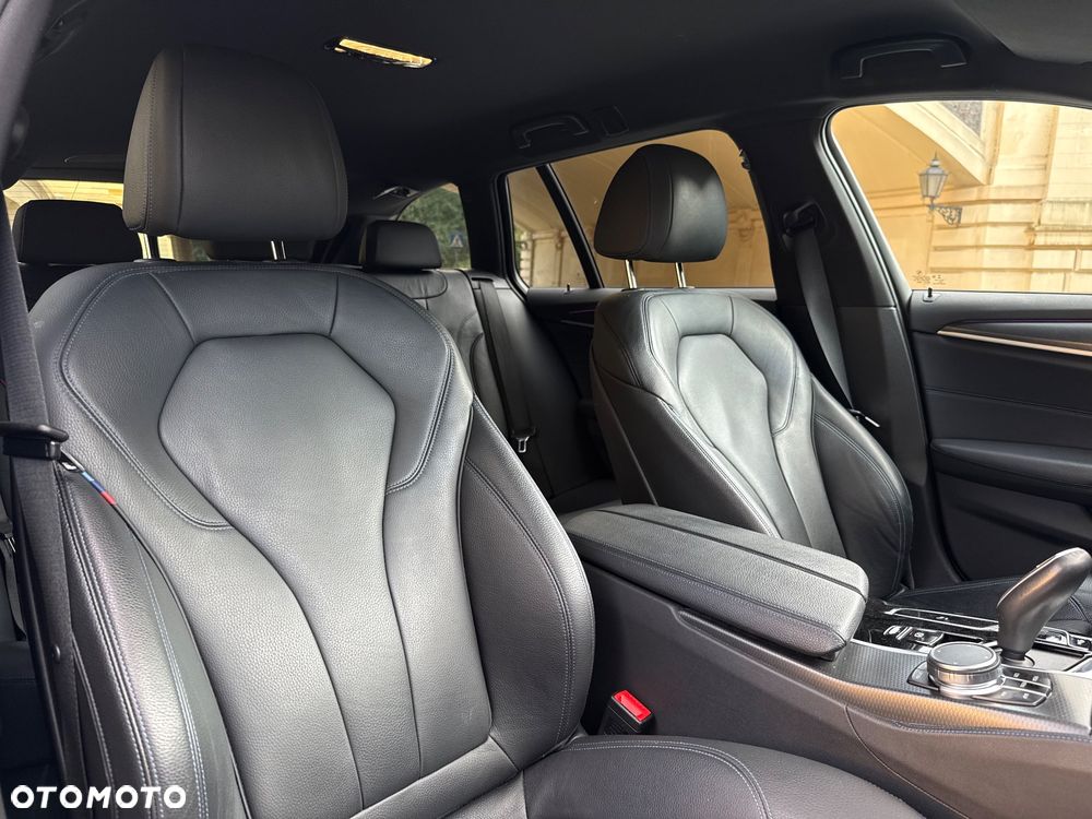 BMW Seria 5 520d M Sport Edition - 26