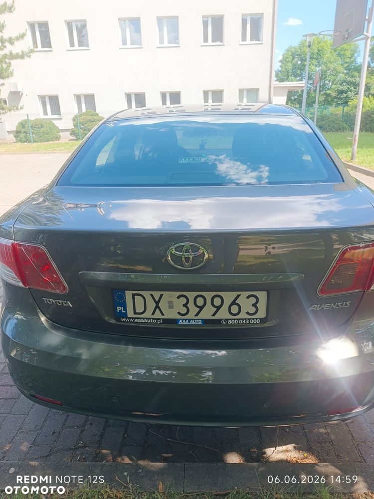 Toyota Avensis 1.8 Sol - 5