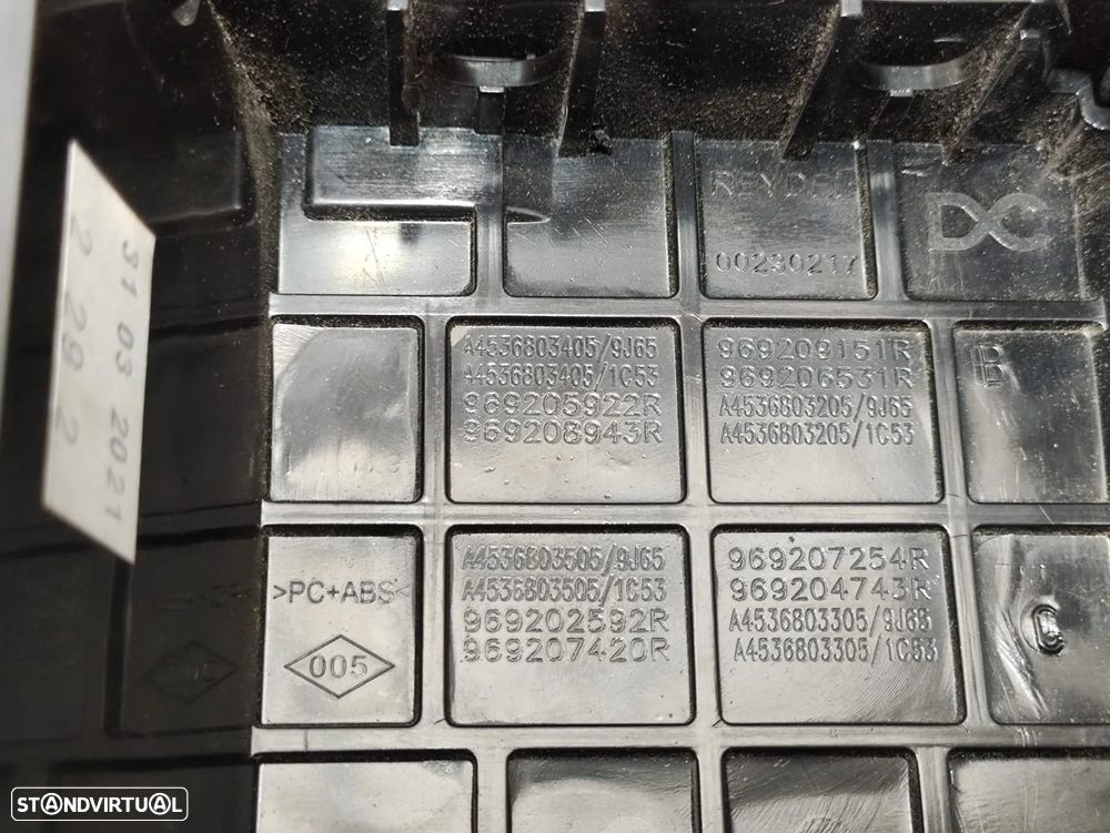 Apoio de Braço Original Smart Forfour 453  2017 a 2021 - 11