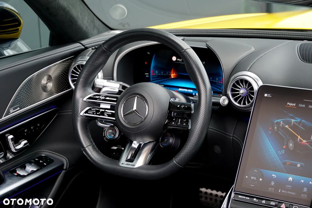 Mercedes-Benz SL AMG 63 4-Matic+ - 34