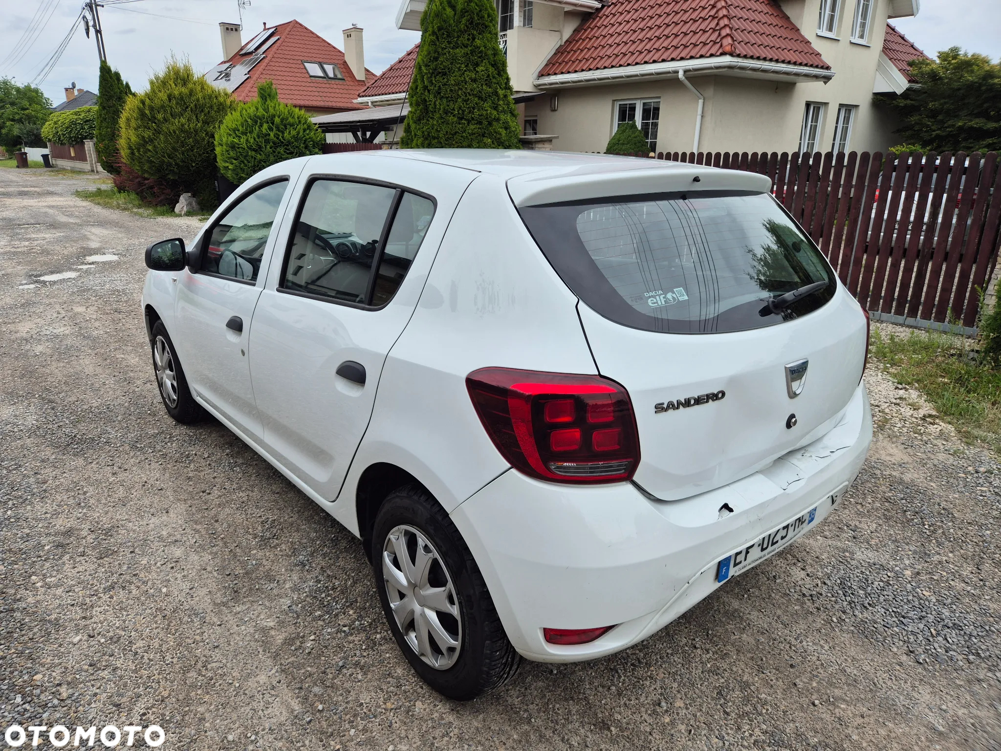 Dacia Sandero SCe 75 Acces - 20