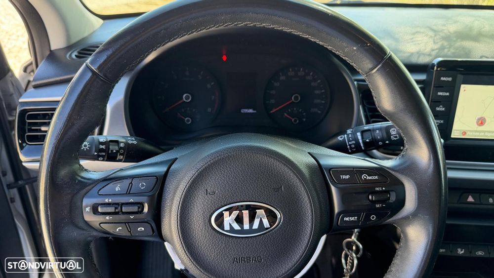 Kia Rio 1.2 CVVT LX - 11