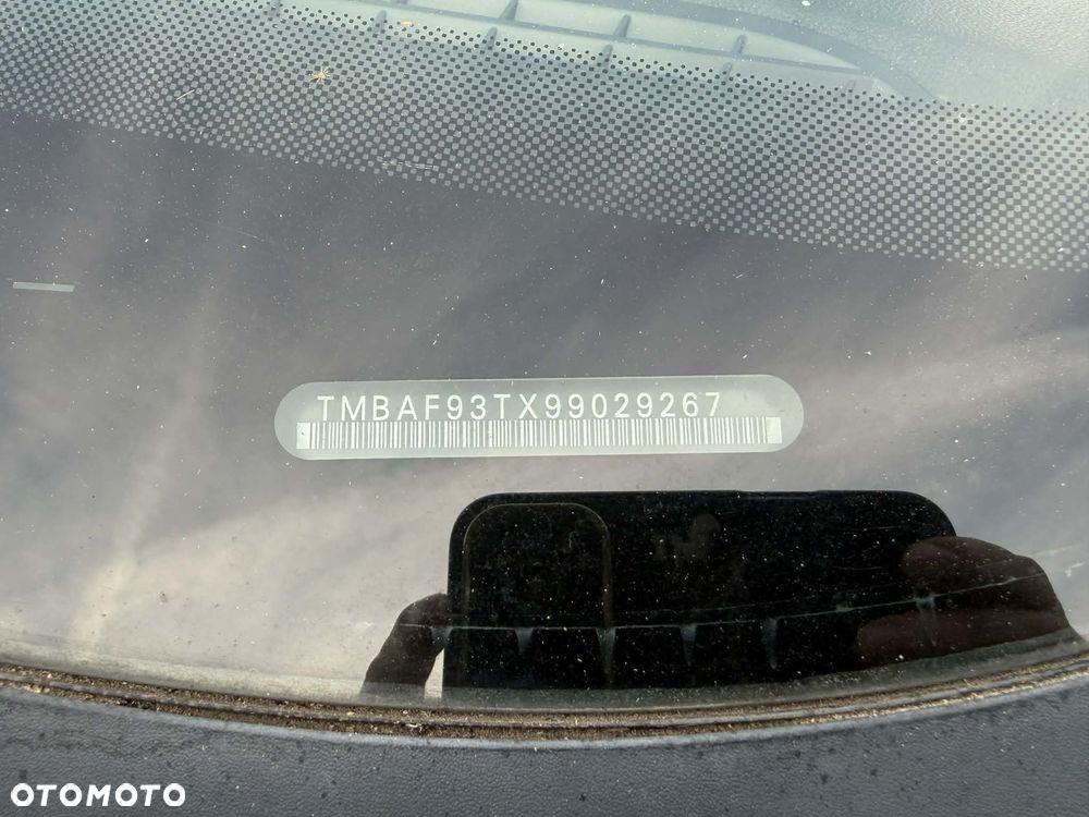 Skoda Superb 2.0 TDI Elegance DSG - 15