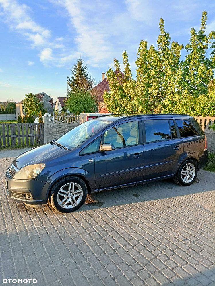 Opel Zafira - 6