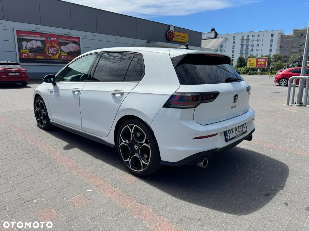 Volkswagen Golf - 3