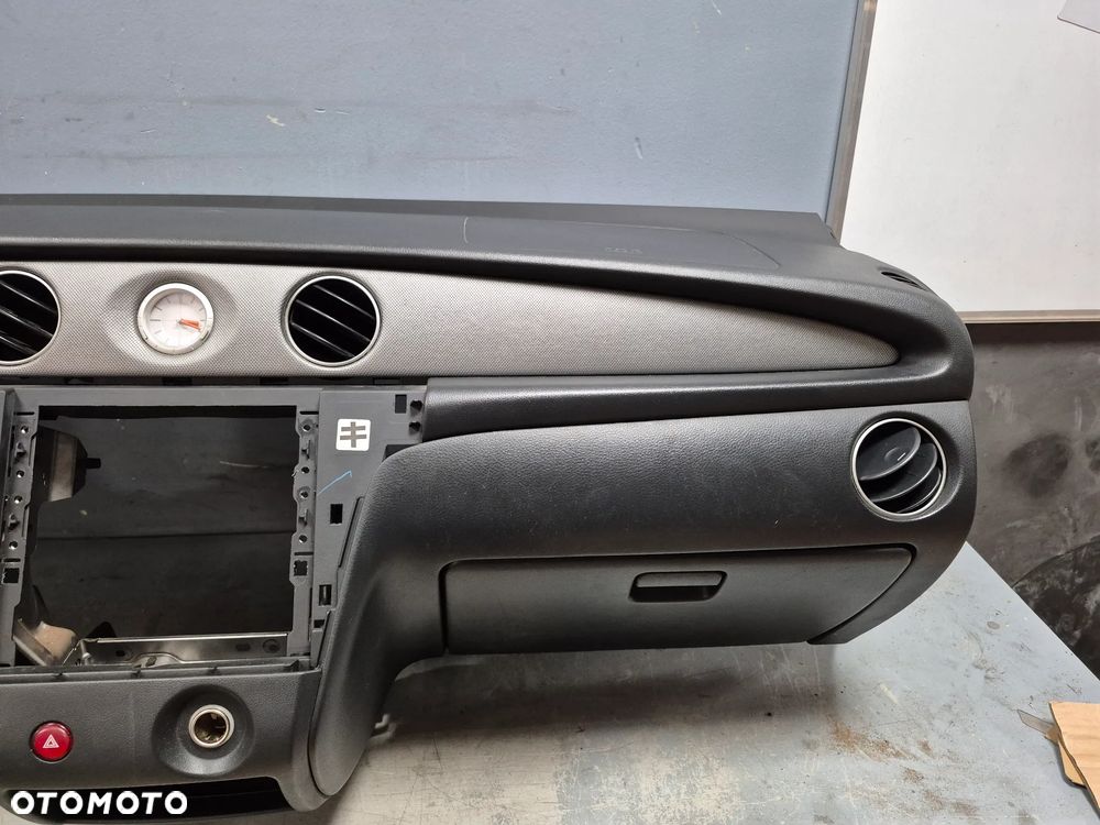 Kokpit Deska Rozdzielcza Kompletna Mitsubishi Outlander I - 5