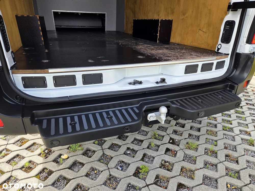 Renault Master - 15