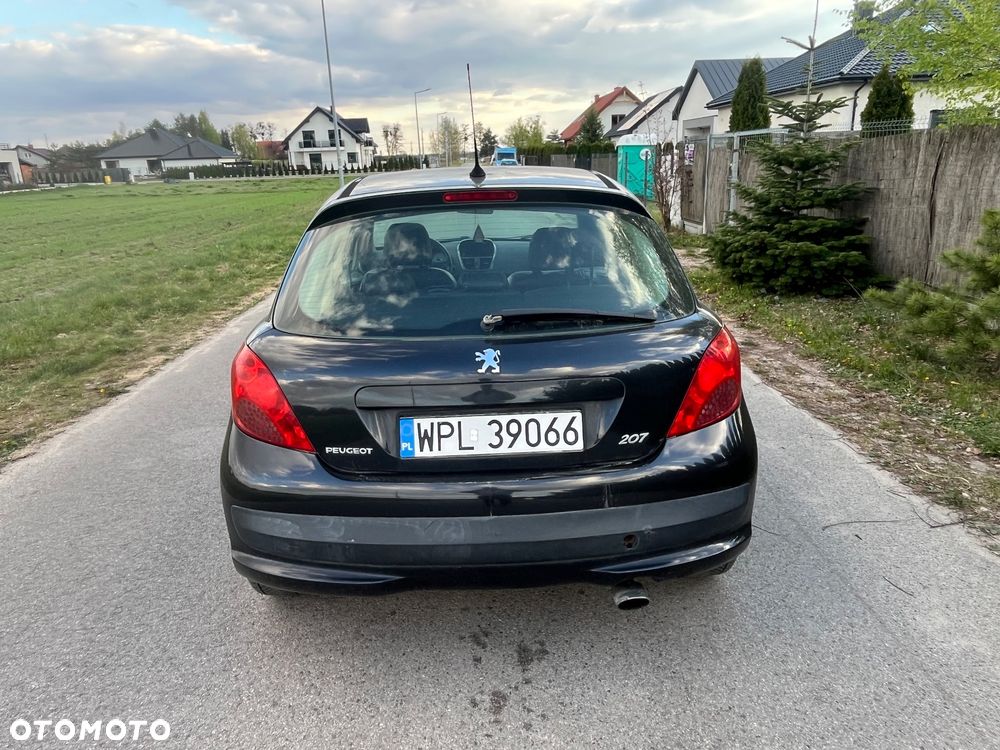 Peugeot 207 90 HDi FAP (Blue Lion) 99G - 9