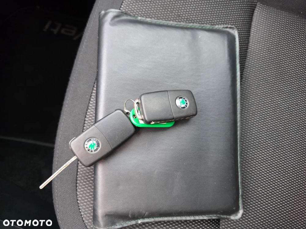 Skoda Yeti 1.2 TSI Elegance DSG - 25