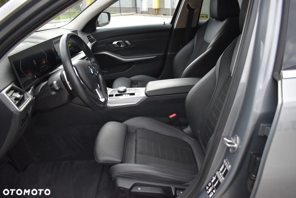 BMW Seria 3 320d xDrive Sport Line Shadow - 21