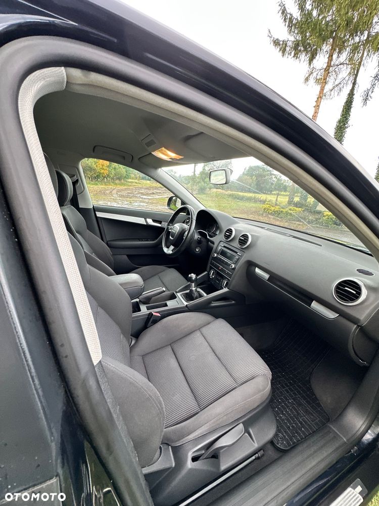 Audi A3 Sportback 2.0 TDI DPF Ambition - 26