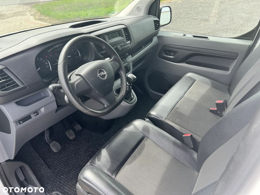 Opel VIVARO - 9