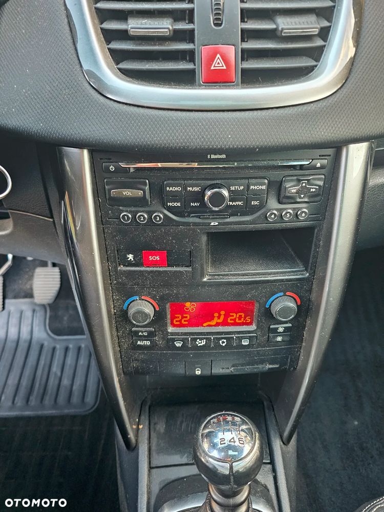 Peugeot 207 1.6 HDi - 9