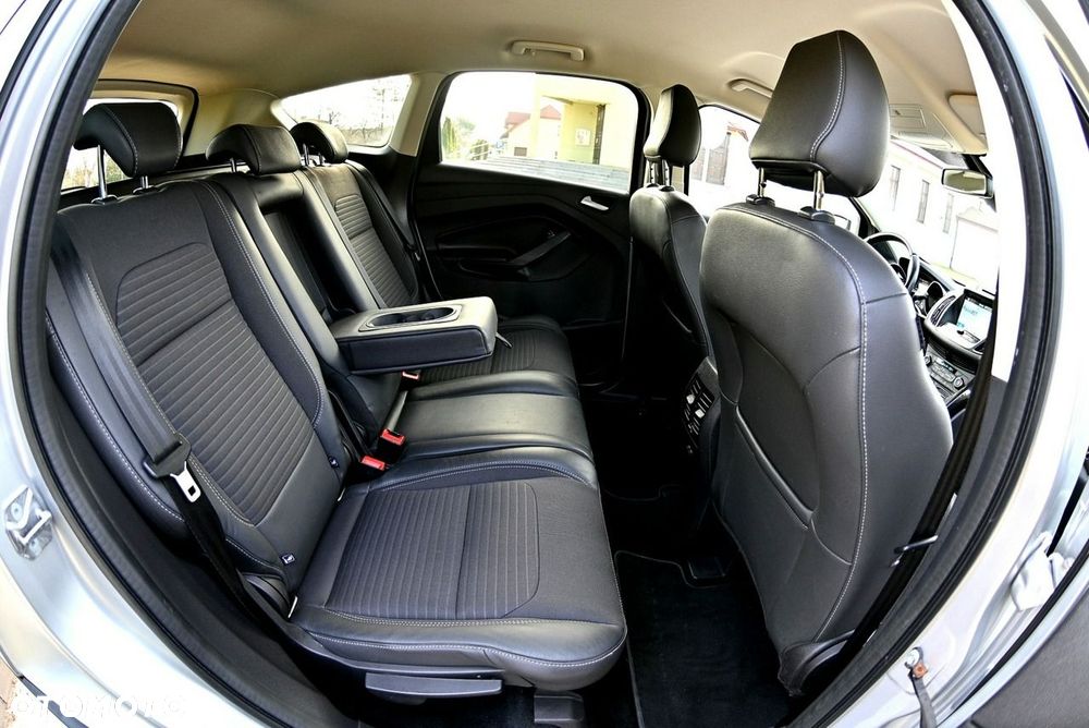 Ford Kuga 1.5 EcoBlue TITANIUM - 9