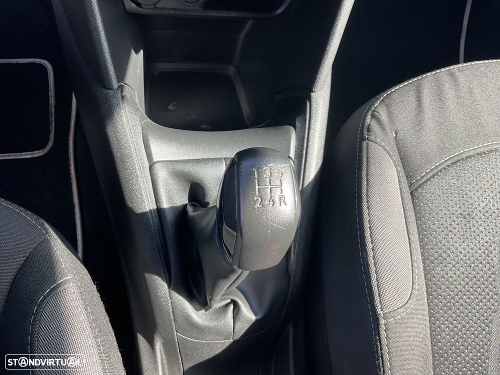 Peugeot 208 1.4 HDi Access - 24